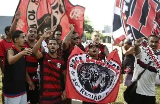 Seguidores de Lula e hinchas del Flamengo festejaron doble victoria