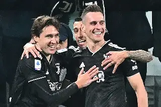 Juventus cierra el año con goleada ante Lazio