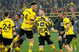 Dortmund golea y es nuevo líder de la Bundesliga