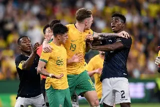 Australia le pega a Ecuador con todo y su nuevo DT