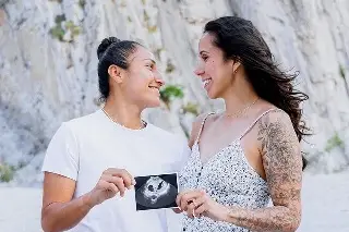 Jugadoras de Tigres Femenil anuncian que esperan dos bebés