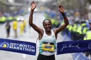 Hellen Obiri conquista su primer Maratón de Boston Femenil