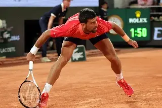 Djokovic usa un parche en el pecho, dice que es Ironman