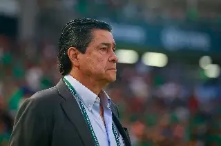 Luis Fernando Tena ve 'injusta' la derrota 2-0 de Guatemala ante México
