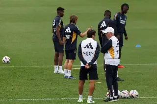Raúl aparece en un entrenamiento lleno de sorpresas para el Real Madrid 