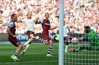 Edson Álvarez y West Ham sufren dolorosa remontada del City