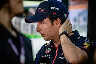 'Checo' Pérez califica como 'un desastre total' su rendimiento en Singapur 