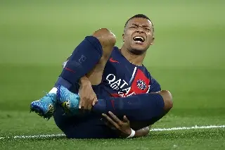 Se encienden las alarmas en París, Mbappé sale lesionado 