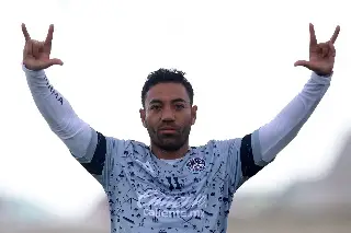 Marco Fabián en pláticas para volver a jugar en Europa