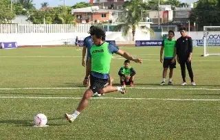 Hoy juega el Racing FC Porto Palmeiras vs Halcones de Zapopan