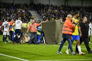 Revelan estado de salud del portero que sufrió un terrible accidente en juego vs Ajax