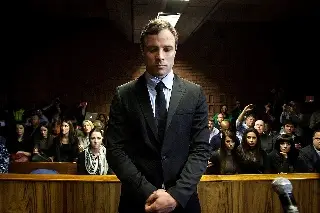 Oscar Pistorius podría salir de la cárcel tras asesinar a su novia  