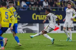 Madrid golea y se toma el liderato de LaLiga