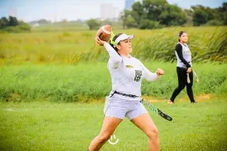 Dominan las Panteras escenario del flag football femenil