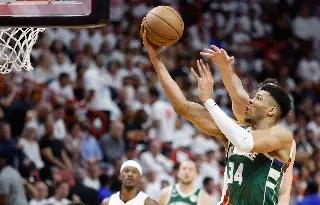 NBA: Pierden pese a lo 48 puntos de Antetokounmpo