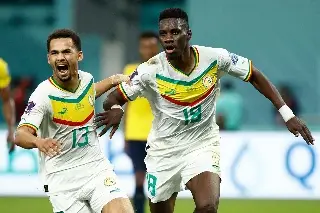 Senegal inicia con goleada la defensa de su título en la Copa Africana