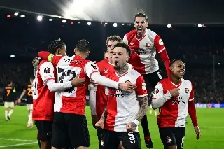 Santi Giménez y Feyenoord no bajan el ritmo en la Eredivisie 
