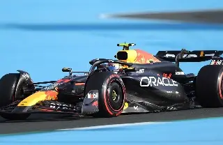 'Checo' Pérez iniciará tercero en el GP de Arabia, Verstappen tiene la Pole Position 