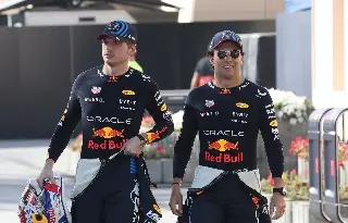 'Checo' Pérez responde a una eventual salida de Max Verstappen de Red Bull 