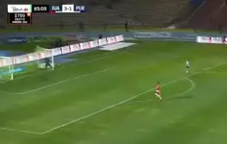 ¡Épico! Portero del FC Juárez hace la salvada del torneo (VIDEO)