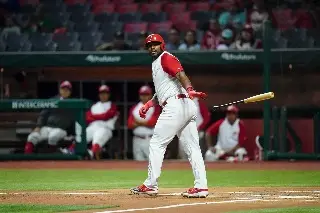 Puig hace atrapada de lujo con el Águila de Veracruz (VIDEO)