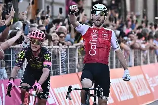 Giro de Italia: Benjamin Thomas con buena fuga, Pogacar sigue líder