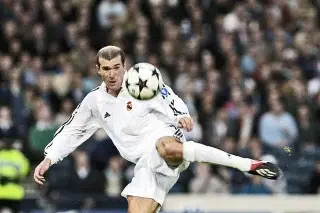 A 22 años del gol más bonito en una Champions y título del Madrid (VIDEO)