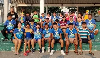 Club Acuario de la UD Fernando Pazos Sosa presume nueva generación de nadadores