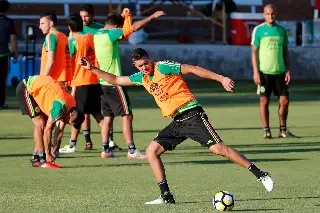 ¡Buenas noticias! César Montes podrá jugar ante Ecuador