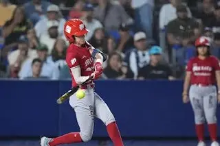 Diablos Rojos le repite la dosis a Sultanes y acaricia el título en la Liga Mexicana de Sóftbol 