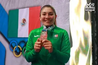 Mexicanos Guadalupe Quintal y Carlos Villarreal clasifican al Mundial de Karate