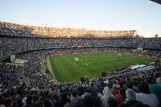 Barcelona no tiene autorización para reabrir el Camp Nou