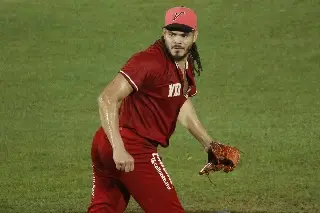 ¡Y a punto de los Playoffs! Dinelson Lamet se va de El Águila de Veracruz