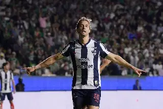 Rayados de Monterrey busca mantener el liderato ante unos débiles Gallos Blancos 