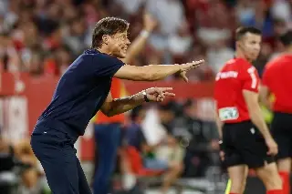 El Sevilla de Matías Almeyda rescata un punto ante el recién ascendido Elche 