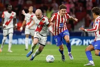 Julián Álvarez se viste de héroe y con un triplete le da el triunfo al Atlético de Madrid 