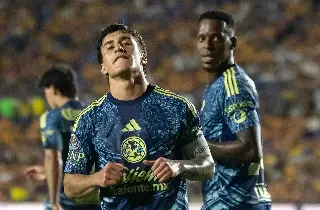 Zendejas se viste de héroe y América se impone a San Luis 