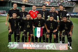 Javier Aguirre amenaza a los jugadores que no rindan en el Tri