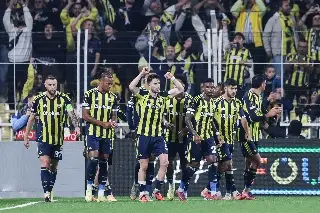 Edson Álvarez y Fenerbahce consiguen valioso triunfo en Europa League