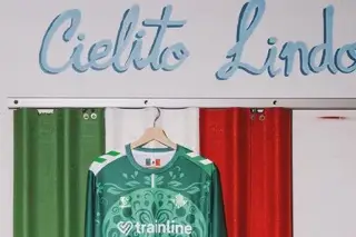 El club de España que presentó una camisa inspirada en la cultura mexicana (FOTOS)