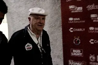 La última vez que Manuel Lapuente visitó Veracruz y estuvo en el 'Pirata' Fuente