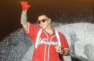 ¡Daddy Yankee cantará en el medio tiempo de la NFL!
