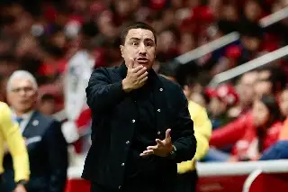 ¡No se va! Efraín Juárez se queda en Pumas