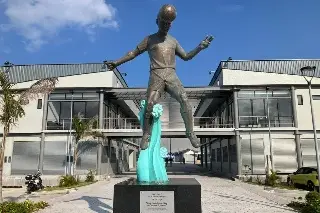 Desaparece la placa del 'Pirata' Fuente, acusan a Cuitláhuac García