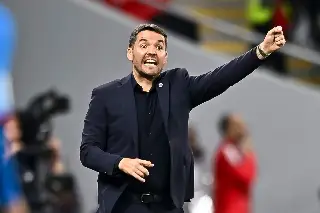 Larcamón no piensa en renunciar a Cruz Azul