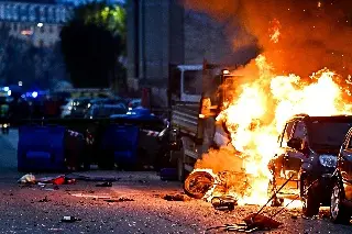 ¡Caos en Italia! Ultras se enfrentan en las calles previo al Inter vs Genoa (VIDEO)