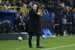 Napoli acusa al DT del AC Milan por realizar 'insultos fuera de control'