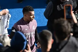 Sancionan con jubilación anticipada a policía al que Mbappé donó 60 mil euros