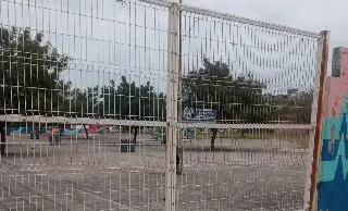 Vecinos de Las Hortalizas denuncian cierre de la Unidad Deportiva 'La Bulla'