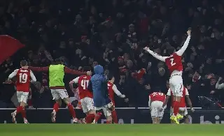 Arsenal sigue imparable y elimina al Chelsea de la copa
